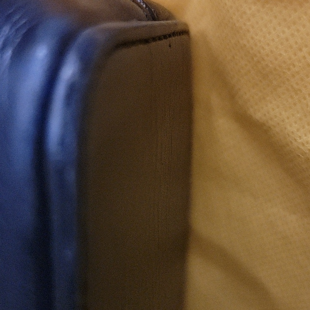 Valentino By Mario Valentino Black Crossbody Bag Great For‎ Everyday Use - Picture 13 of 16